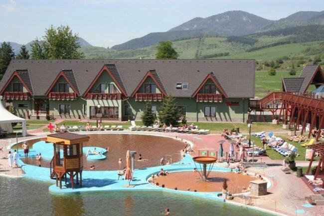 Chatka Tatralandia 114 Liptovska Ondrasova エクステリア 写真